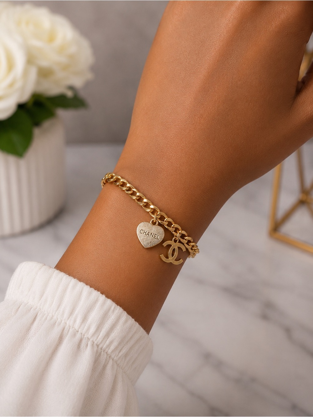 Gold Chain Link Bracelet with Interlocking Pendant - Stainless Steel